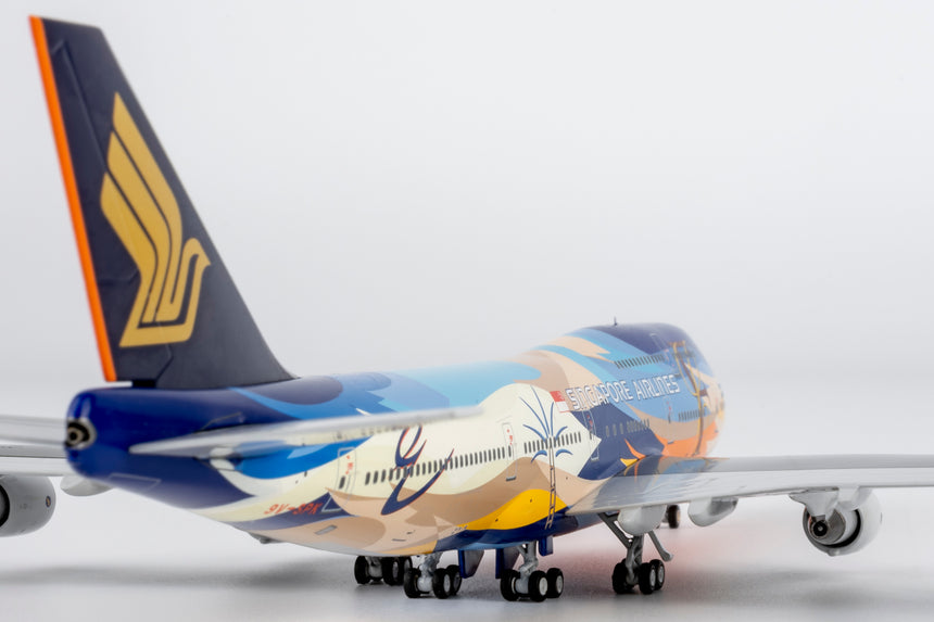 NG Models Singapore Airlines "Tropical" livery Boeing 747-400 9V-SPK 1/400 Aircraft Scale Model