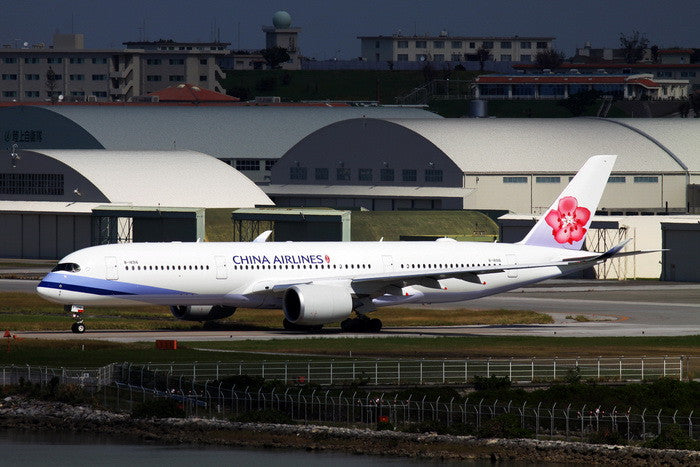 Phoenix China Airlines Airbus A350-900 B-18916 1/400