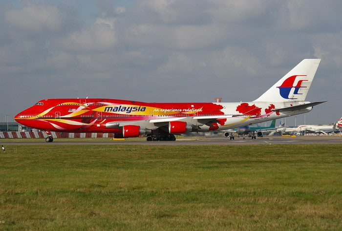 Phoenix Malaysian Airlines Boeing 747-400 Hibiscus Livery 9M-MPD 1/400 Aircraft Scale Model