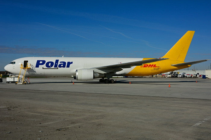 Phoenix DHL Polar Cargo Boeing 767-300BDSF N642GT 1/400 Scale
