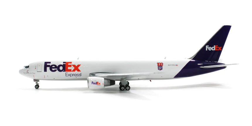 Phoenix FedEx Boeing 767-3S2F (ER) '100th Boeing 767 FedEx' N277FE 1/400 Aircraft Scale Model
