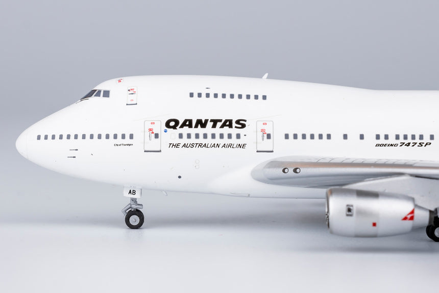 NG Model Qantas Airways Boeing B747SP-38 'The Australian Airline' VH-EAB 1/400 Scale