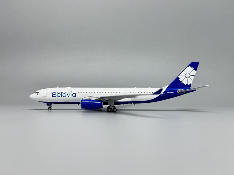 Phoenix Belavia Airbus A330-200 EW-588PD 1/400 Scale