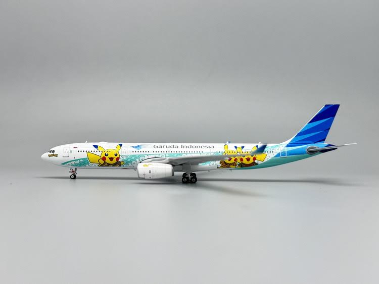 Phoenix Garuda Indonesia Airbus A330-300 PK-GPY 1/400 Aircraft Scale Model