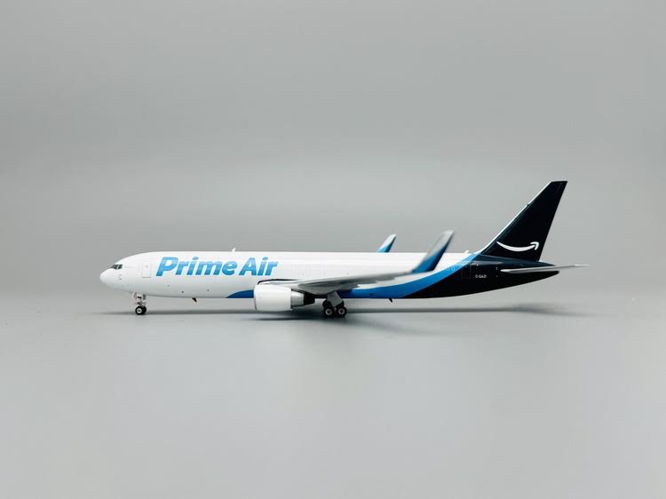 Phoenix Amazon Prime Air Boeing B767-300ER C-GAZI 1/400 Aircraft Scale Model