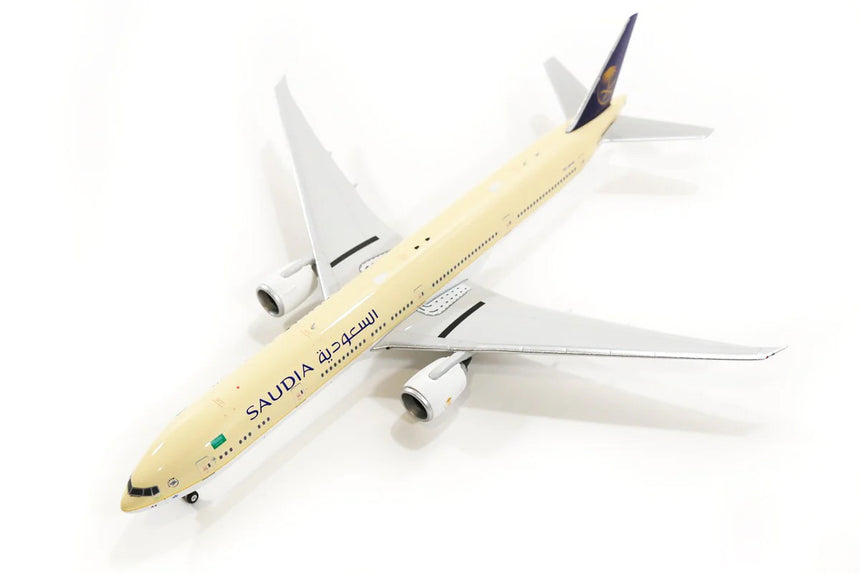 Phoenix Saudi Arabian Boeing 777-300ER HZ-AK44 1/400 Aircraft Scale Model