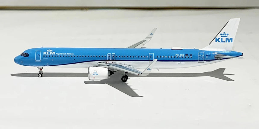 Phoenix KLM Airbus A321neo PH-AXA 1/400 Aircraft Scale Model