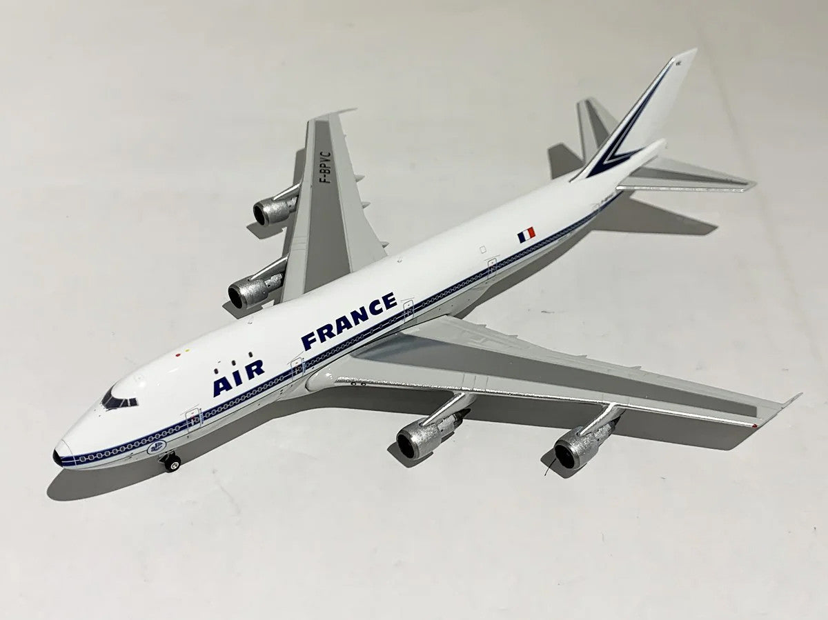 Phoenix Air France (Polish) Boeing B747-100 F-BPVC 1/400 Scale