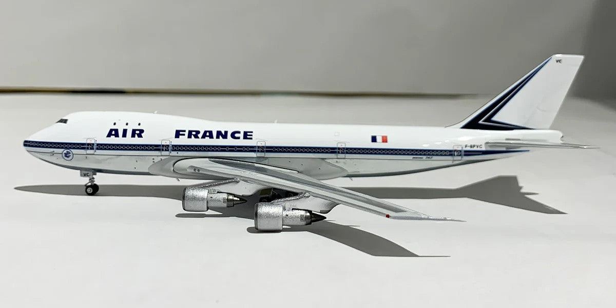 Phoenix Air France (Polish) Boeing B747-100 F-BPVC 1/400 Scale