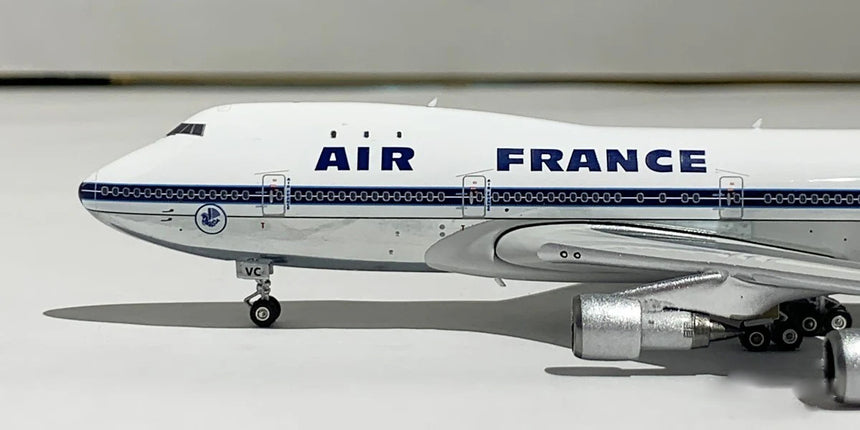 Phoenix Air France (Polish) Boeing B747-100 F-BPVC 1/400 Scale