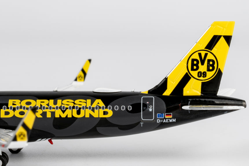 Eurowings "BVB FanAirbus" Livery Airbus A320-200/w D-AEWM 1/400 Aircraft Scale Model