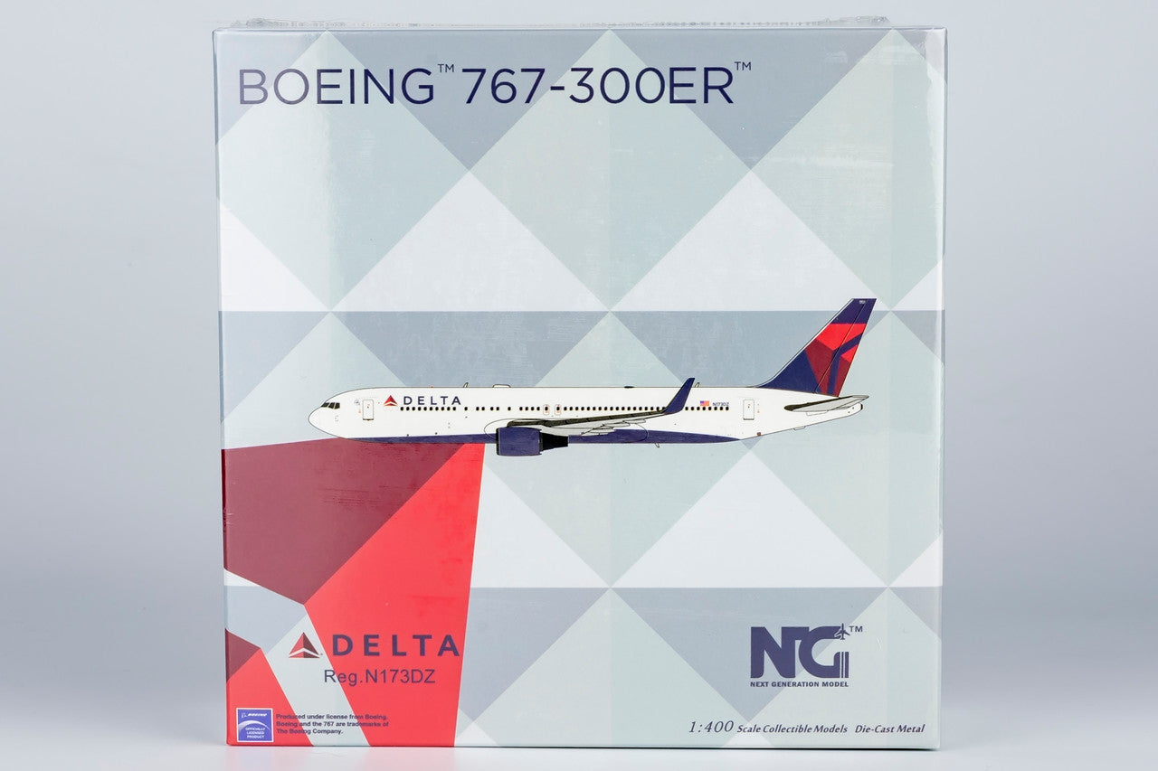 NG Models Delta AirLines Boeing 767-300ER/w N173DZ with CF6 engines 1/400 17002