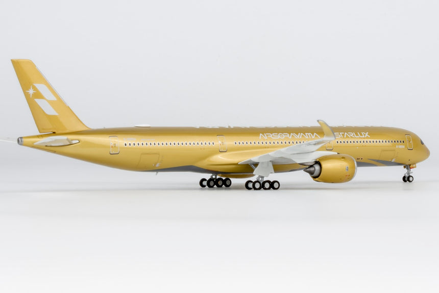 NG Models Starlux Airlines Airbus A350-1000 B-58554 (Airsorayama Golden) 1/400 Aircraft Scale Model