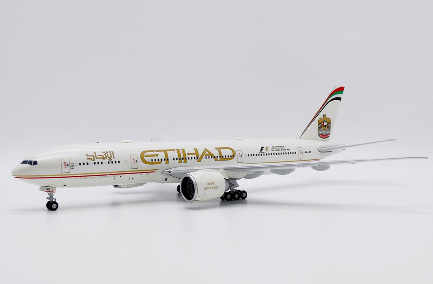 JC Wings Etihad Airways Boeing 777-200LR "2015 Formula 1" (A6-LRD) 1/200 Aircraft Scale Model