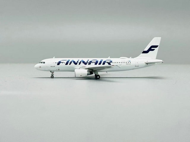 Phoenix Finnair Airbus A320-200 OH-LXM 1/400 Aircraft Scale Model
