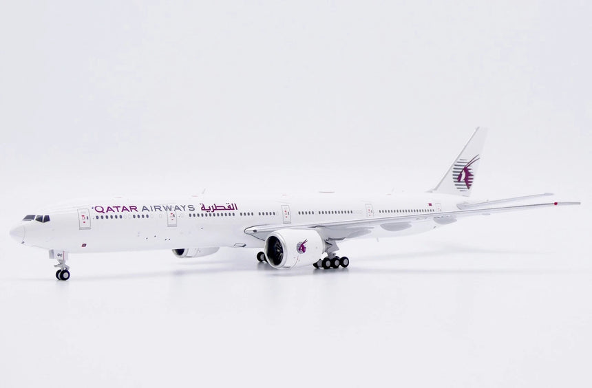 JC Wings Qatar Airways Boeing 777-300ER "All White" (A7-BOC) 1/400 Aircraft Scale Model
