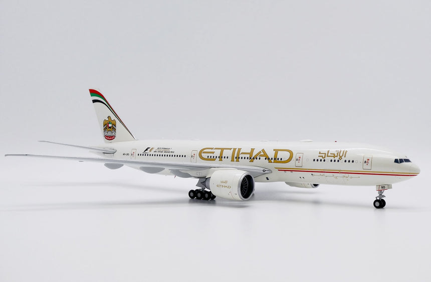 JC Wings Etihad Airways Boeing 777-200LR "2015 Formula 1" (A6-LRD) 1/200 Aircraft Scale Model