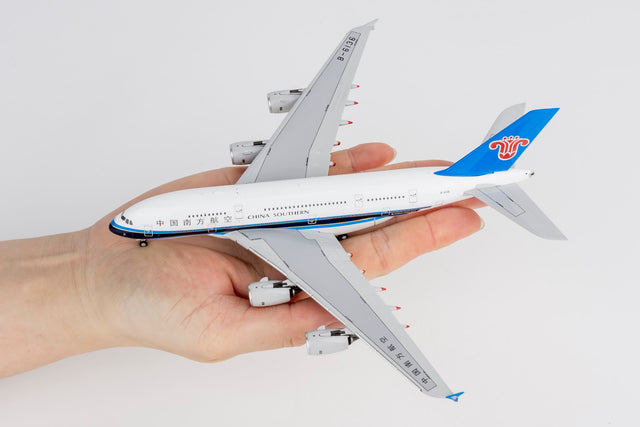 NG Models China Southern A380-800 B-6136 1/400