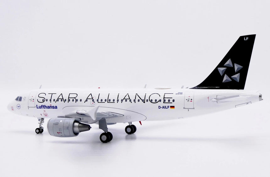 JC Wings Lufthansa Airbus A319 "Star Alliance" (D-AILF) 1/200 Aircraft Scale Model