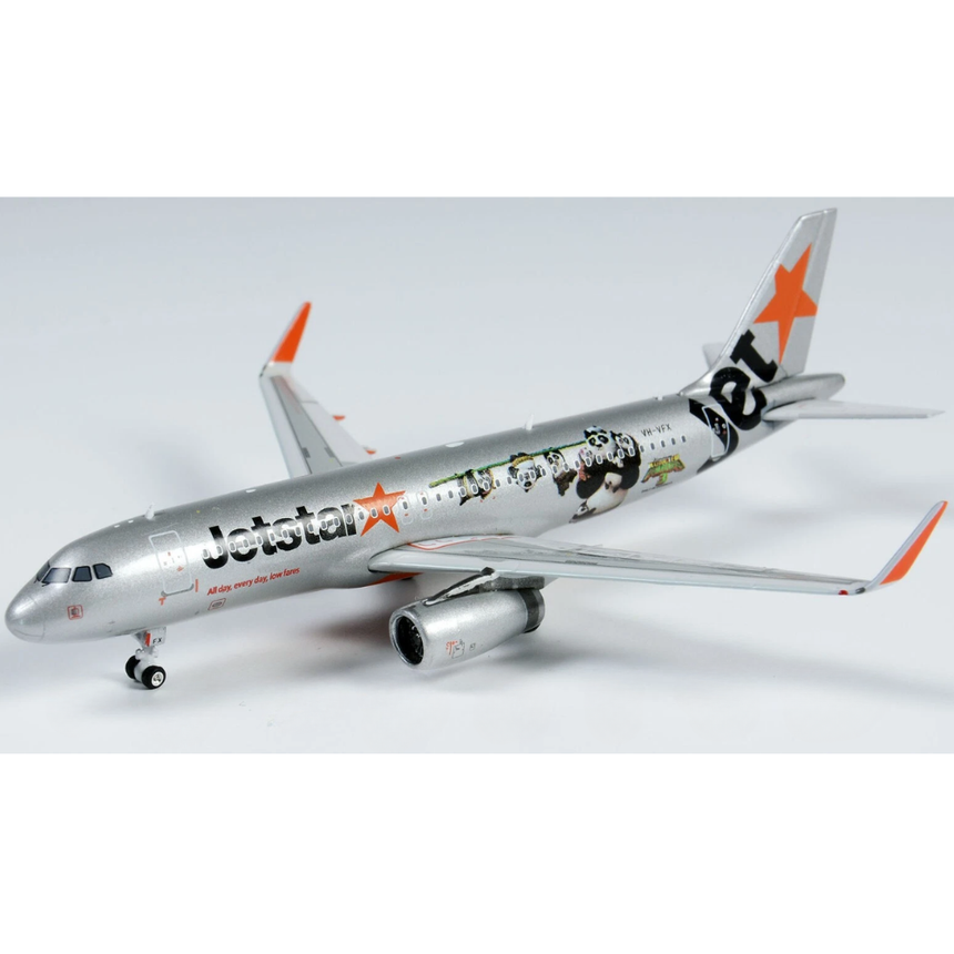 Phoenix JetStar Airbus A320 VH-VFX 1/400 Aircraft Scale Model