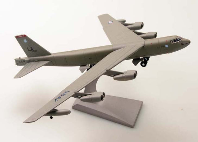 AMS Military USAF Boeing B-52 Stratofortress USA 1/200 Aircraft Scale Model