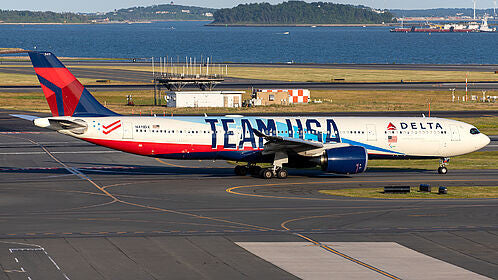 Phoenix Delta Airbus A330-900Neo TEAM USA N411DX 1/400 Aircraft Scale Model