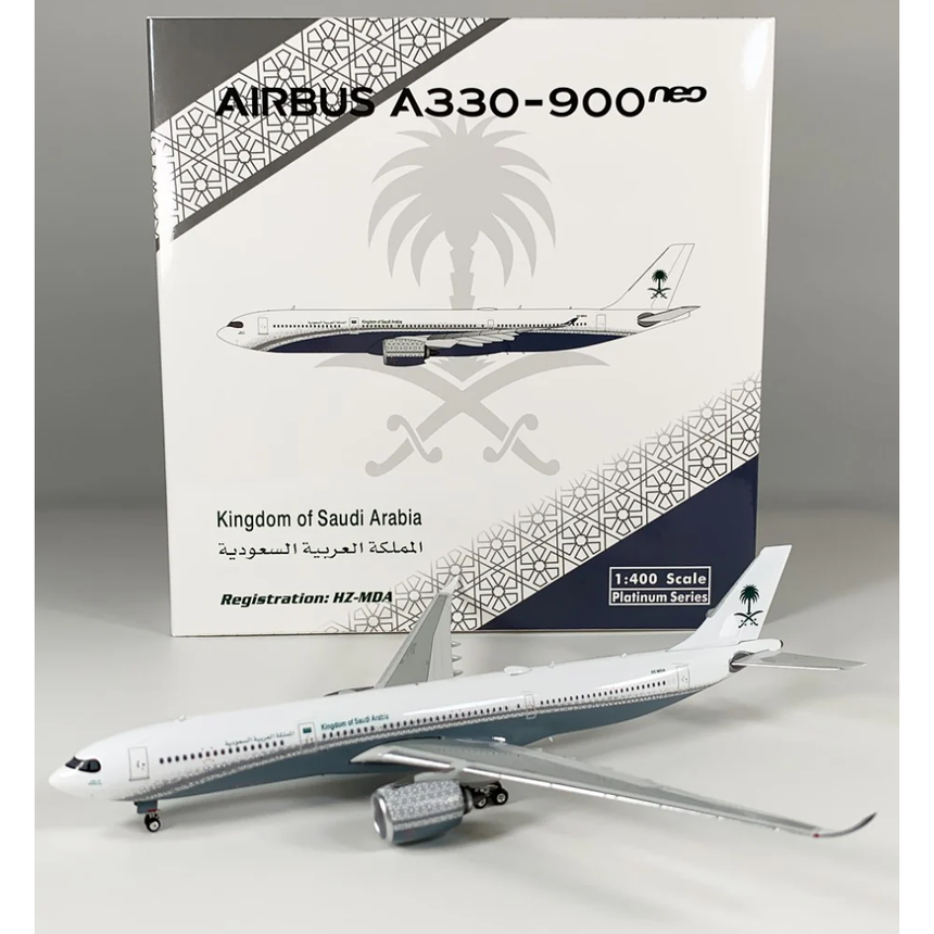 Phoenix Desert Wings Aviation Airbus A330-900neo HZ-MDA 1/400 Aircraft Scale Model
