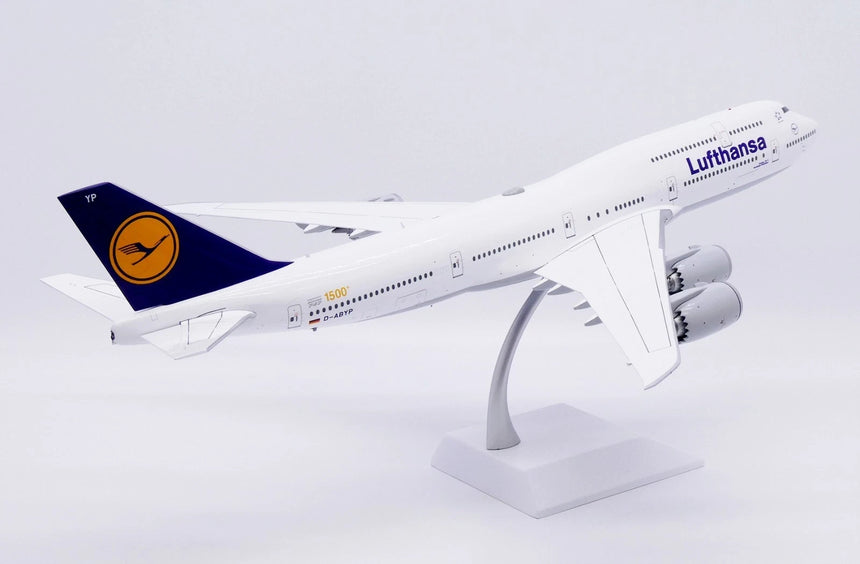 JC Wings Lufthansa Boeing 747-8i "1500th Boeing 747" (D-ABYP) 1/200 Aircraft Scale Model