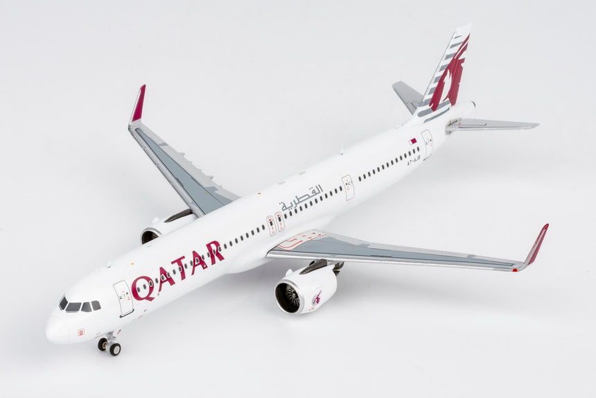 NG Models Qatar Airways Airbus A321neo A7-AJB Qatar's first neo 1/400 Aircraft Scale Model