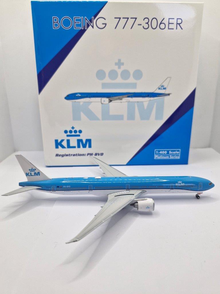 Phoenix KLM Boeing B777-300ER PH-BVD 1/400 Aircraft Scale Model