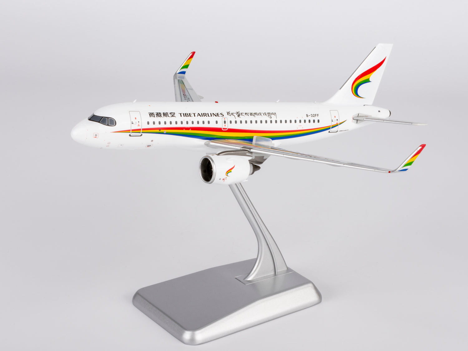 NG Models Tibet Airlines Airbus A319neo B-32FF 1/200 Aircraft Scale Model