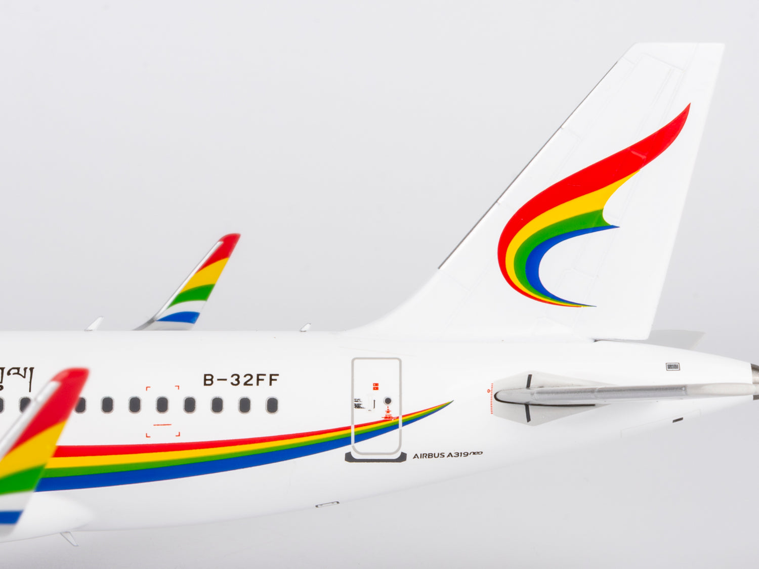 NG Models Tibet Airlines Airbus A319neo B-32FF 1/200 Aircraft Scale Model