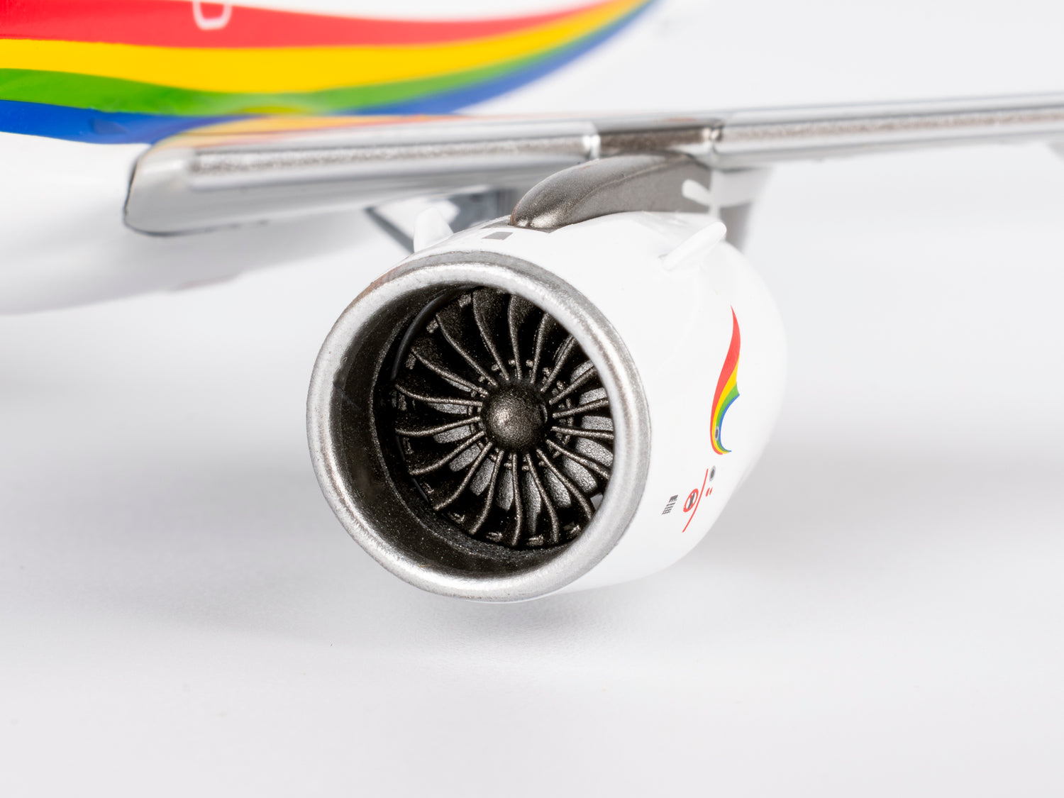 NG Models Tibet Airlines Airbus A319neo B-32FF 1/200 Aircraft Scale Model