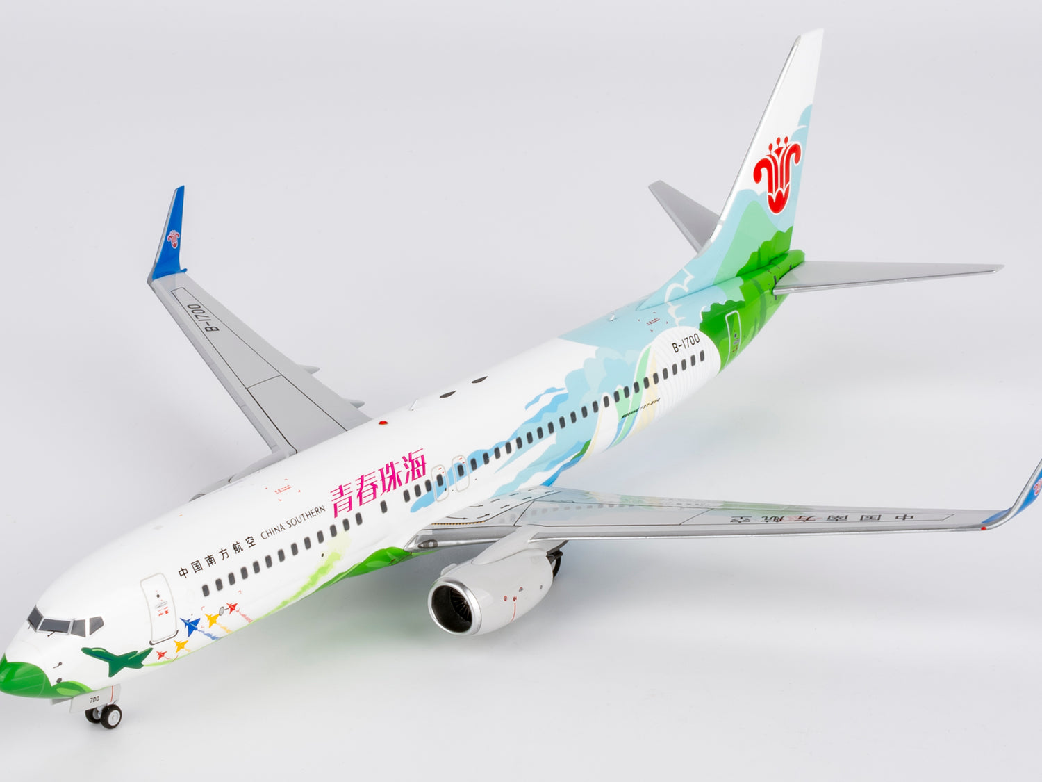 NG Models China Southern Airlines Zhuhai City of Youth Boeing 737-800/w B-1700 1/200 Aircraft Scale Model