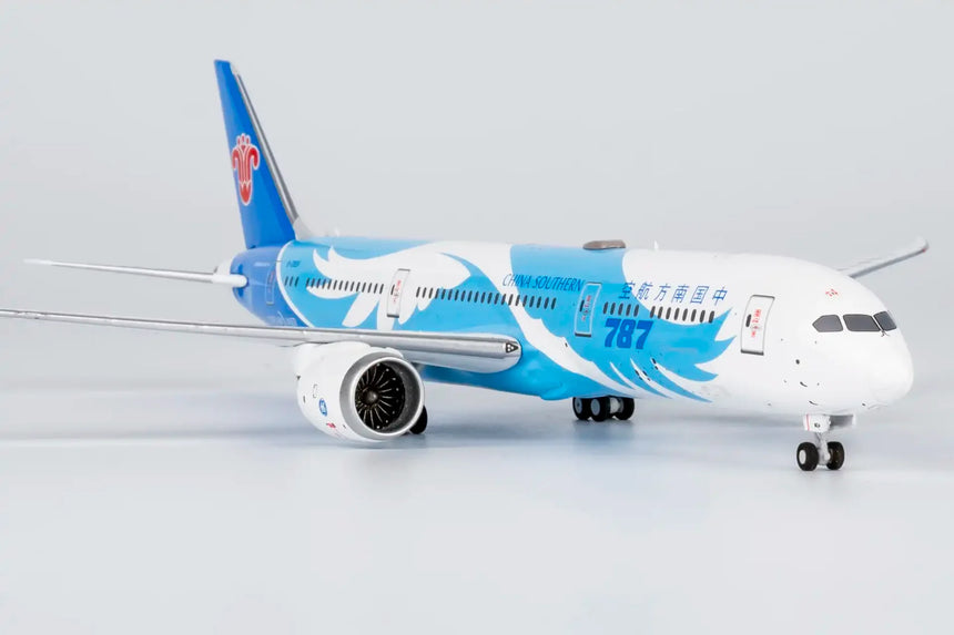 NG Models China Southern Airlines Boeing 787-9 Dreamliner B-20EH (the 1000th 787 ever delivered) 1/400 Aircraft Scale Model