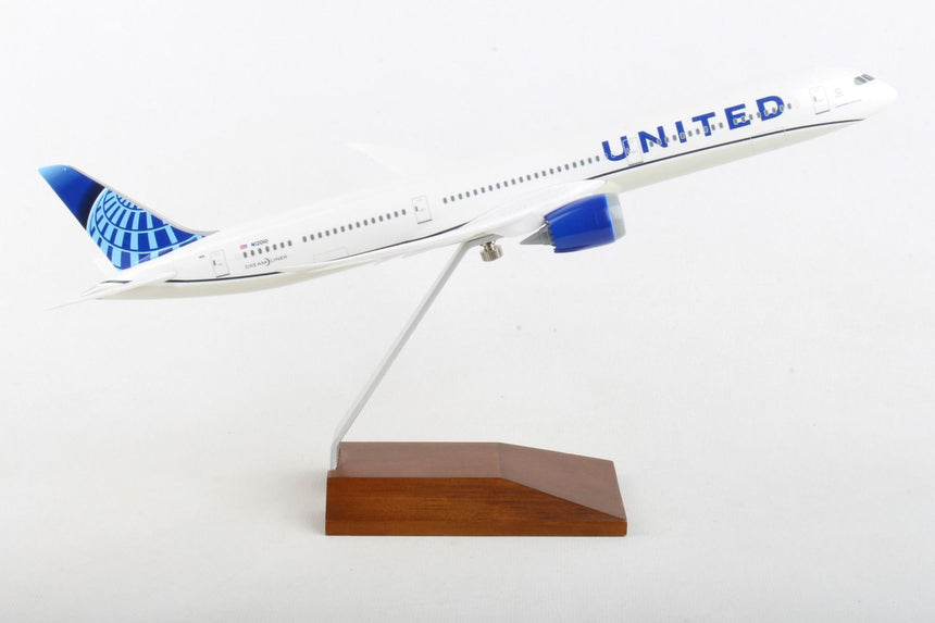 SkyMarks United Boeing 787-10 W/Wood Stand 1/200 Aircraft Scale Model