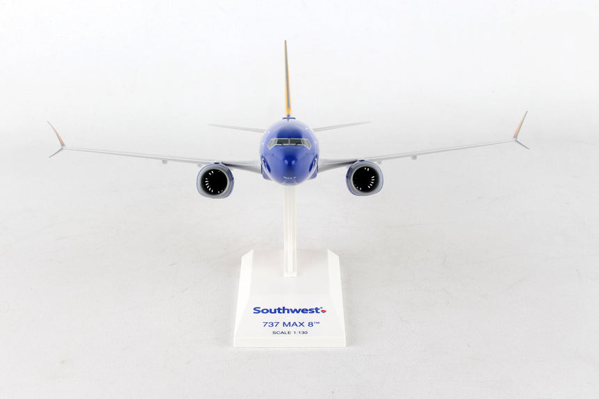 SkyMarks Southwest Airlines Boeing 737-Max8 W/Wifi Dome 1/130 Aircraft Scale Model