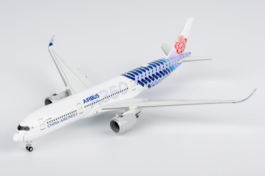 NG Models China Airlines Airbus A350-900 B-18918 (ULTIMATE) 1/400 Aircraft Scale Model