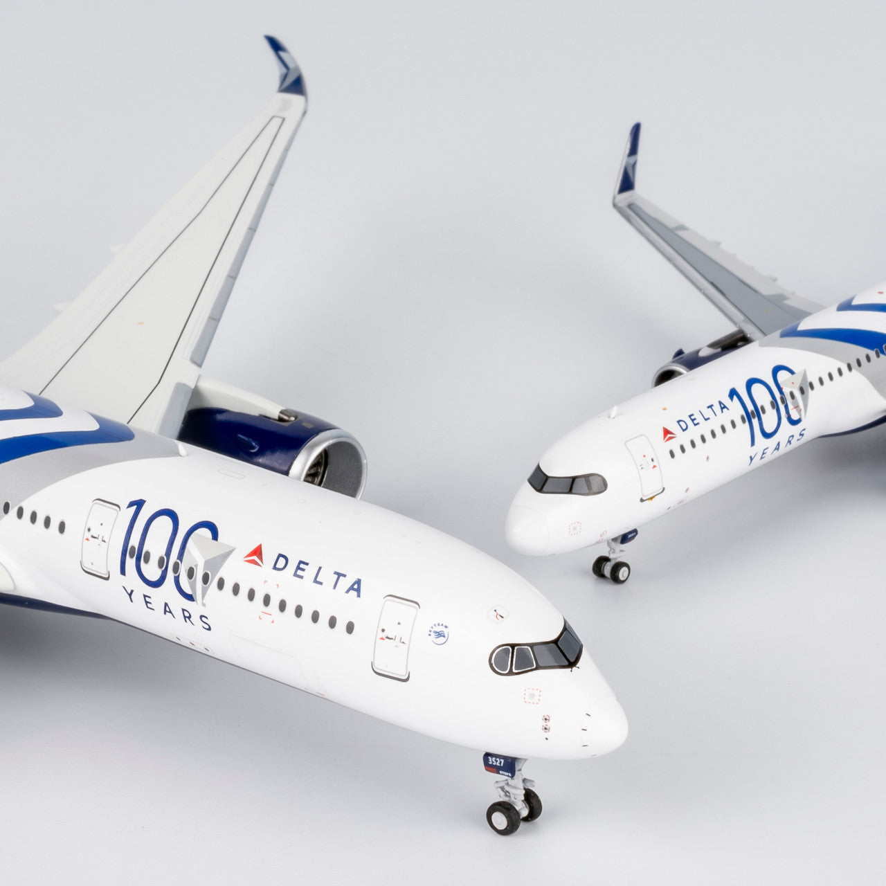 NG Models Delta Air Lines (Special Paint for the 100th Anniversary) Airbus A321neo N589DT 1/400 Scale