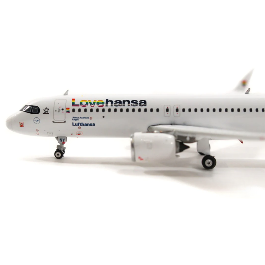 Phoenix Lufthansa Airbus A320Neo Lovehansa D-AINY 1/400 Aircraft Scale Model