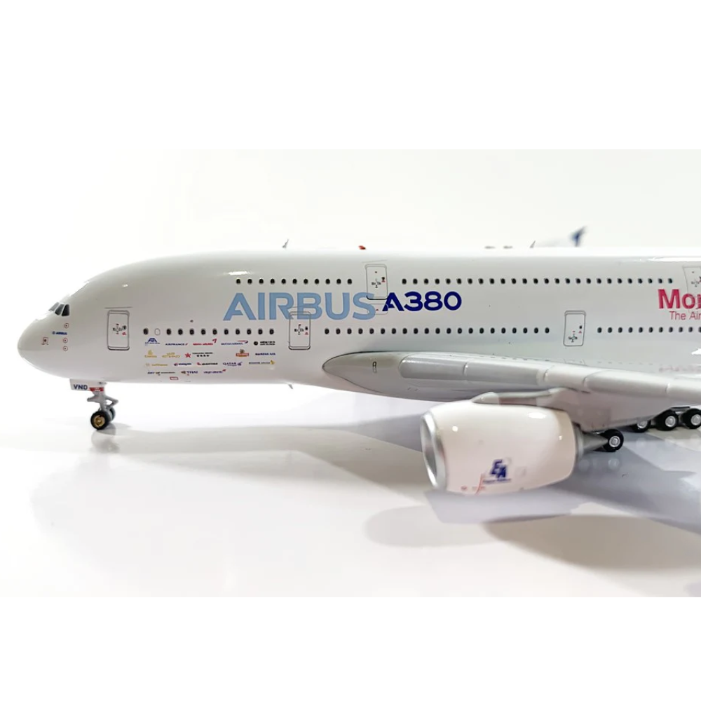 Aviation400 Airbus Industrie Airbus A380-861 "More personal space" F-WWDD (with detachable gear) 1/400 Scale