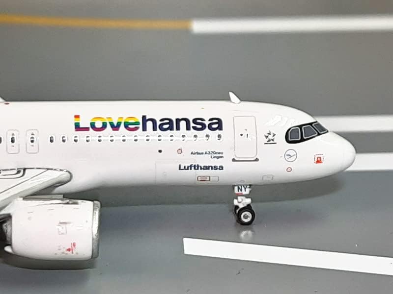 Phoenix Lufthansa Airbus A320Neo Lovehansa D-AINY 1/400 Aircraft Scale Model