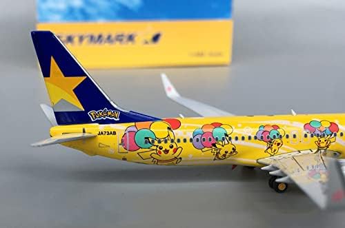 Phoenix Skymark Airlines Boeing 737-800 'Pikachu' JA73AB 1/400 Aircraft Scale Model