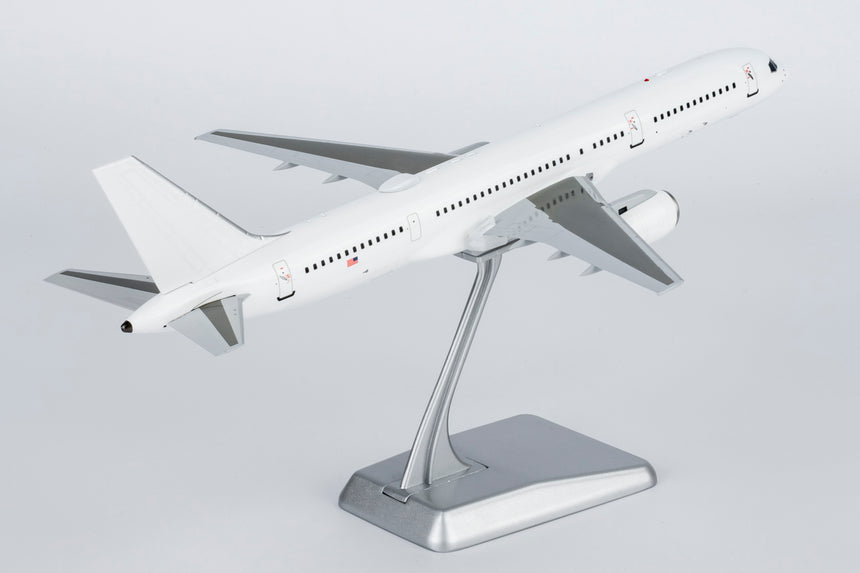 NG Models USA - Air Force C-32B (Boeing 757-200) 02-4452 1/200 Aircraft Scale Model