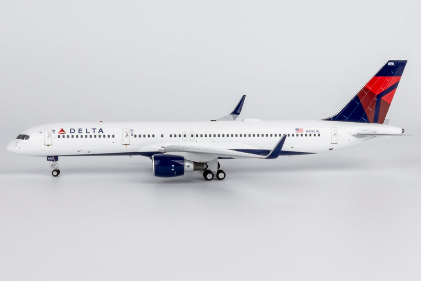 NG Models Delta Air Lines Boeing 757-200/w N696DL 1/200 Aircraft Scale Model