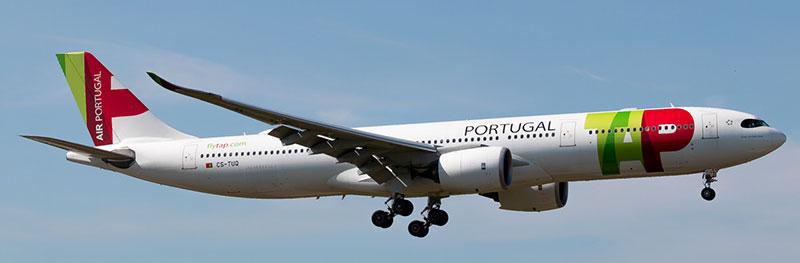 Aviation400 TAP Air Portugal Airbus A330-941 CS-TUQ (detachable gear) 1/400 Aircraft Scale Model