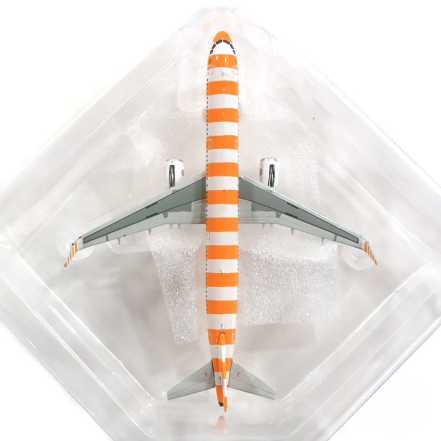 Phoenix Condor Airbus A321 "Condor Sunshine" D-AIAD 1/400 Aircraft Scale Model