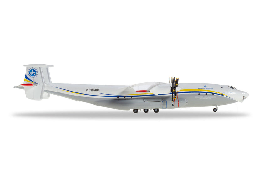 Herpa Antonov Airlines Antonov AN-22 Antei 1/500 Aircraft Scale Model