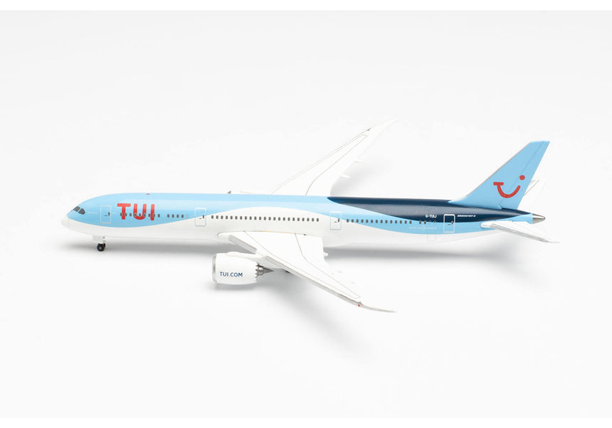 Herpa TUI Airways Boeing 787-9 Dreamliner – G-TUIJ "Pixie Dust" 1/500 Aircraft Scale Model