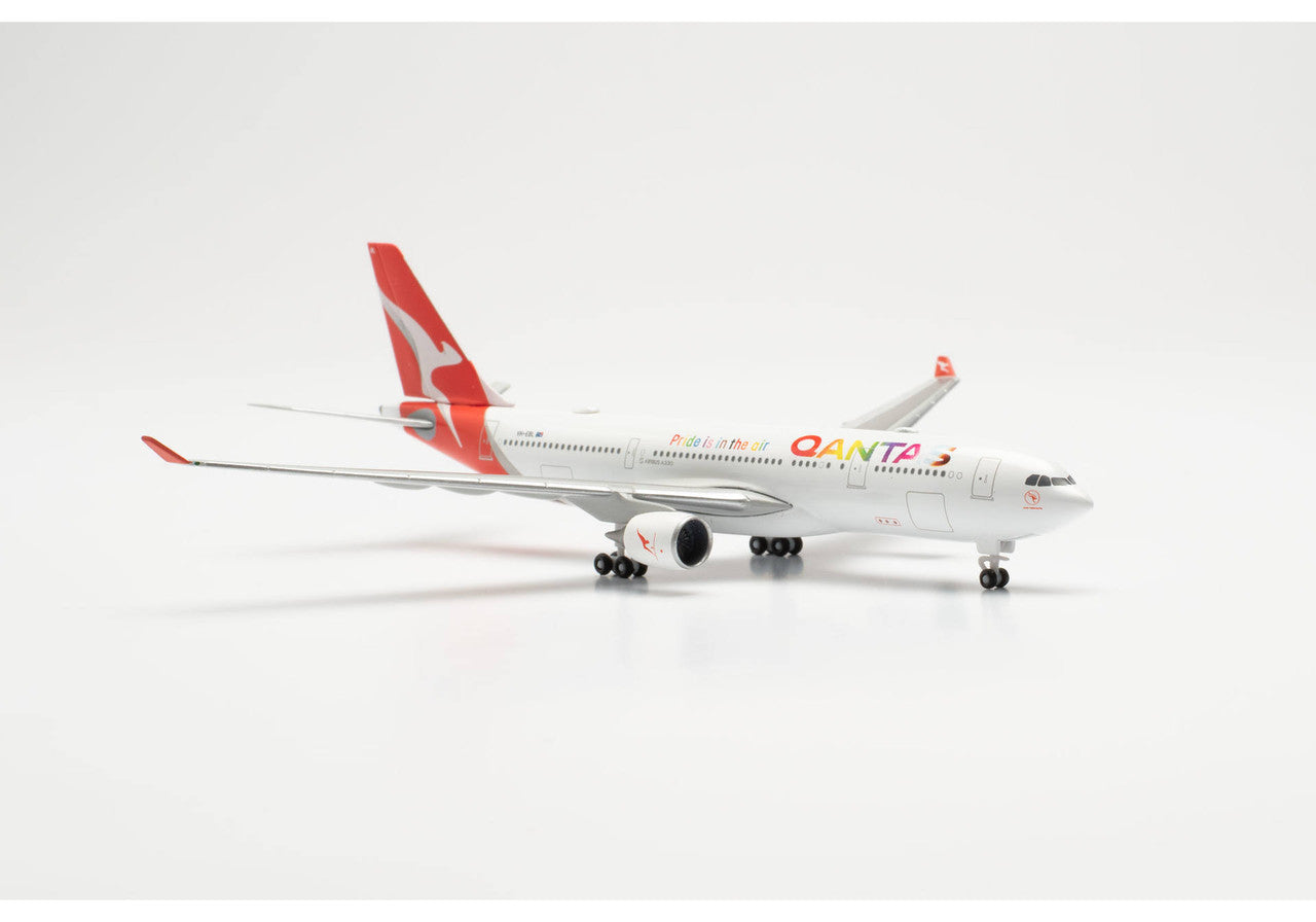 Herpa Qantas Airbus A330-200 "Pride is in the Air" – VH-EBL "Whitsundays" 1/500 Scale